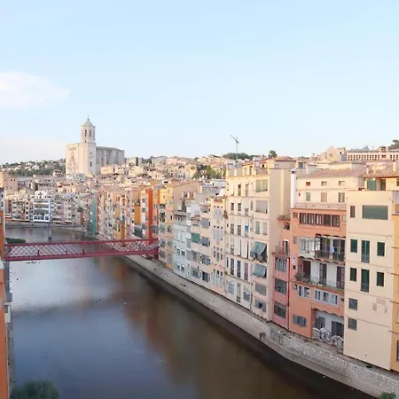 Santa Clara * Girona